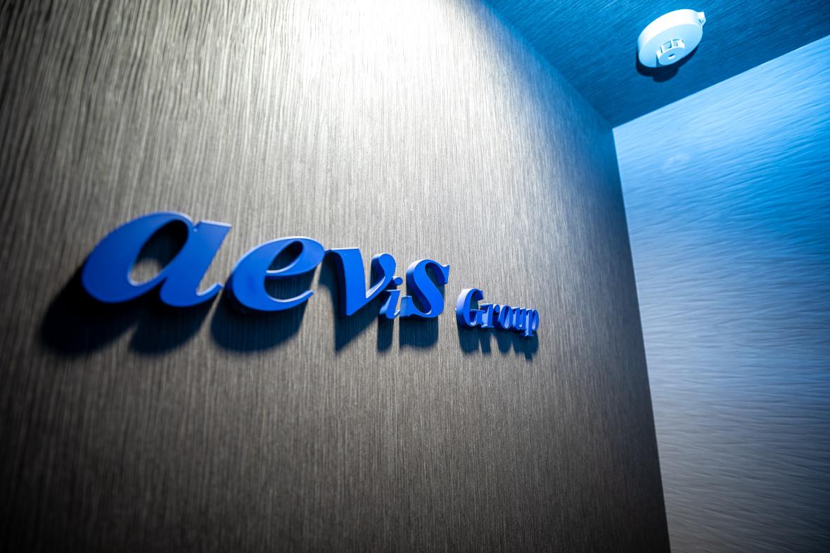 アイビスグループの看板